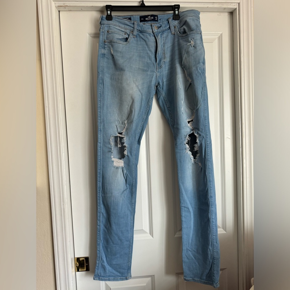 Men’s Hollister Stacked Skinny Advanced Stretch 33 x32 Distressed Denim Jeans
